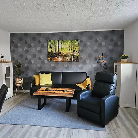 Pfoetchen-residenz-neu * Stuer