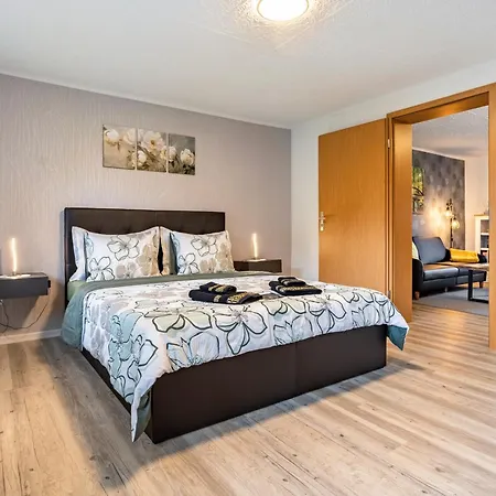 Pfoetchen-residenz-neu Stuer